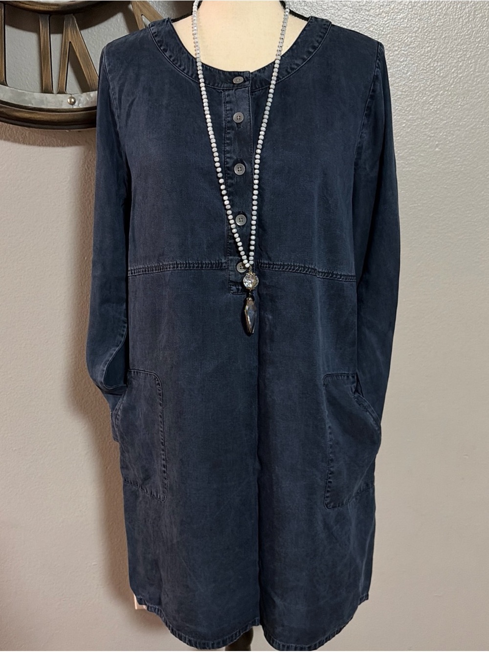 J.JILL TENCEL LYOCELL DENIM DRESS HENLEYPOCKETS SHIFT.